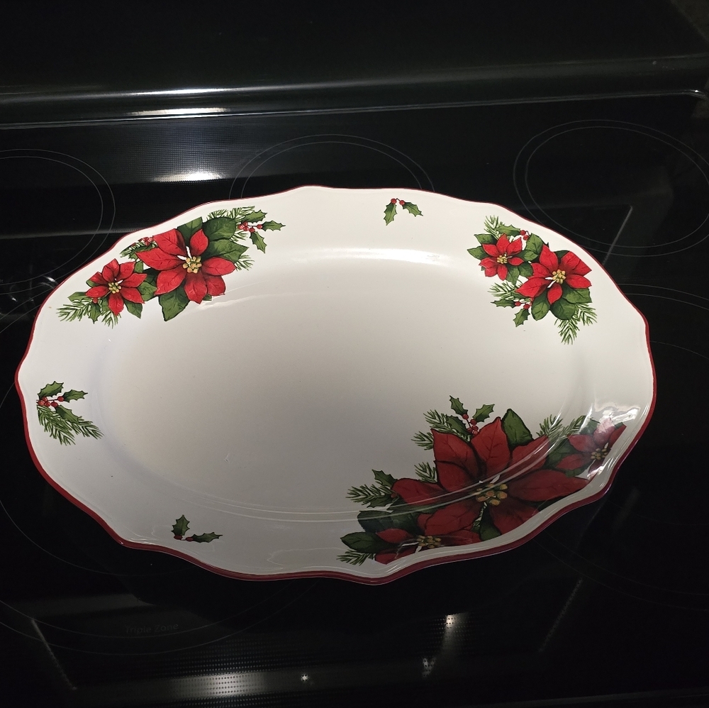 Better Homes and Gardens Creamware 15" Oval Serving Platter Poinsettia - Picture 6 of 13
